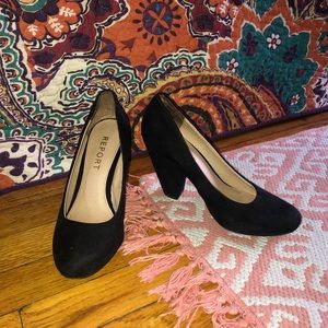 Report black suede 4” heels